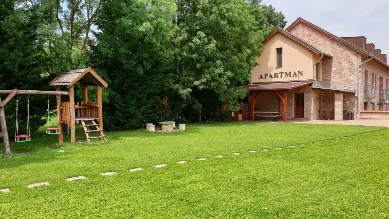 Gyulai-fürdő-apartman II. Dış mekan fotoğraf