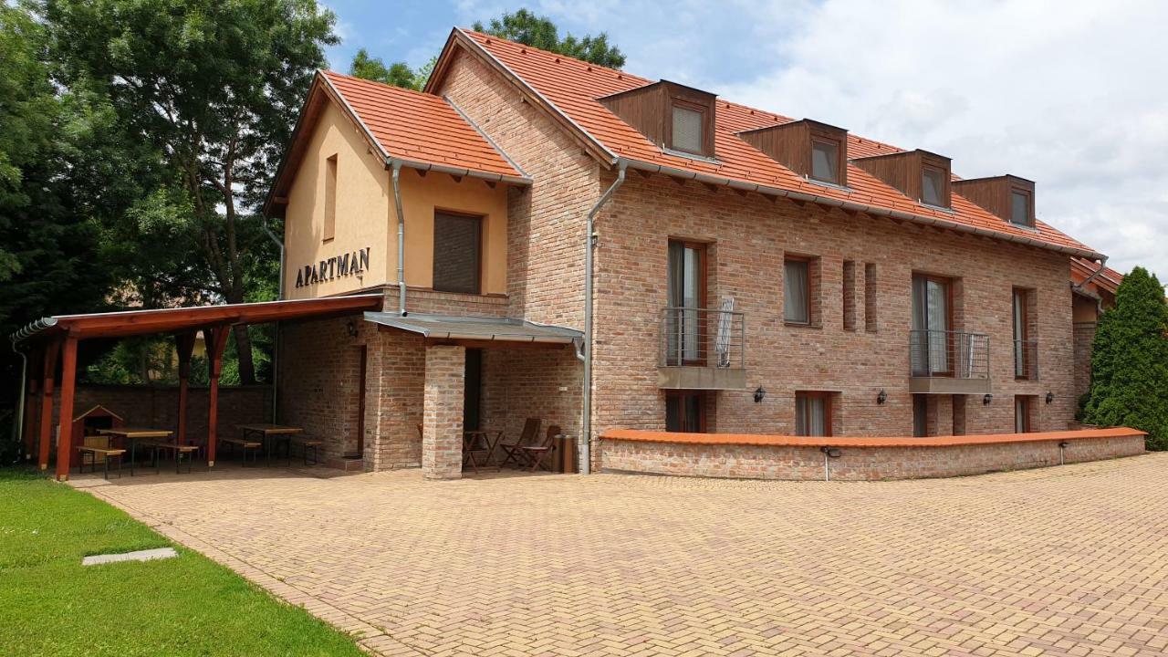 Gyulai-fürdő-apartman II. Dış mekan fotoğraf