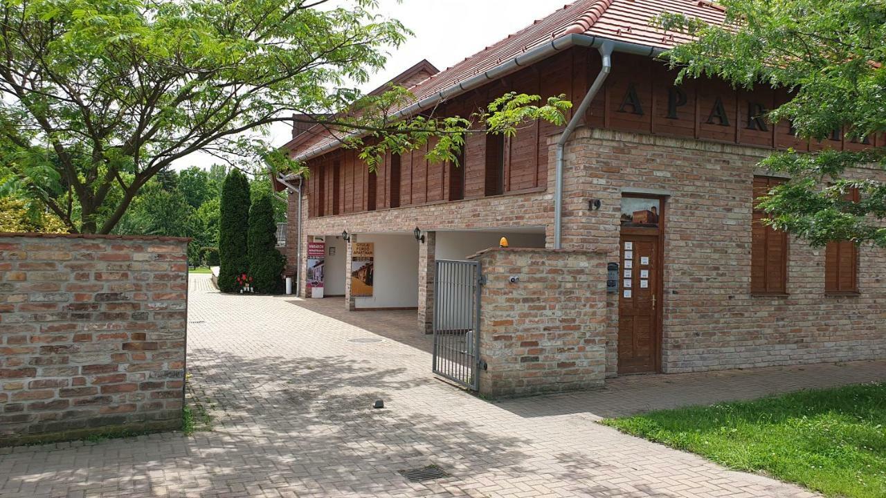 Gyulai-fürdő-apartman II. Dış mekan fotoğraf